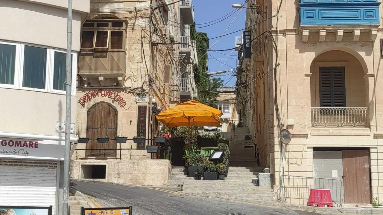 San Salvatore Home San Ġiljan Exterior foto